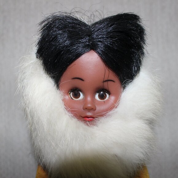 3/$77❤️Inuit Indien Art Eskimo doll real fur suede sleeping eyes St-Tite Quebec - Picture 2 of 13